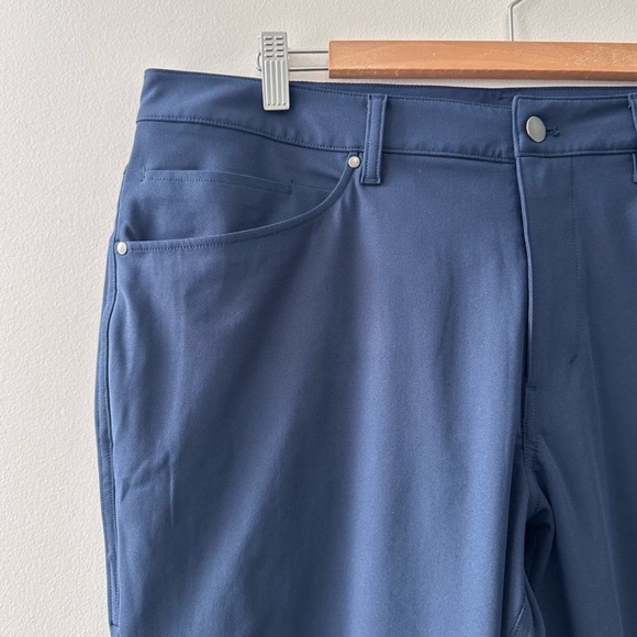 Lululemon ABC Classic-Fit 5 Pocket Pant Navy Blue Warpstreme Sz 36 NWOT - Picture 10 of 14